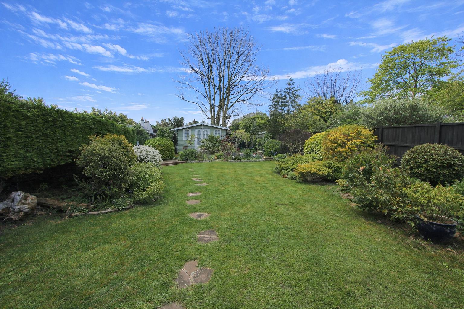 Senga Road, Wallington